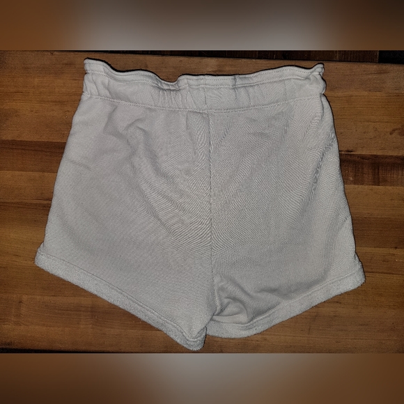 Abercrombie & Fitch, Soft A&F Cotton Blend Short, size S, White - Picture 2 of 6